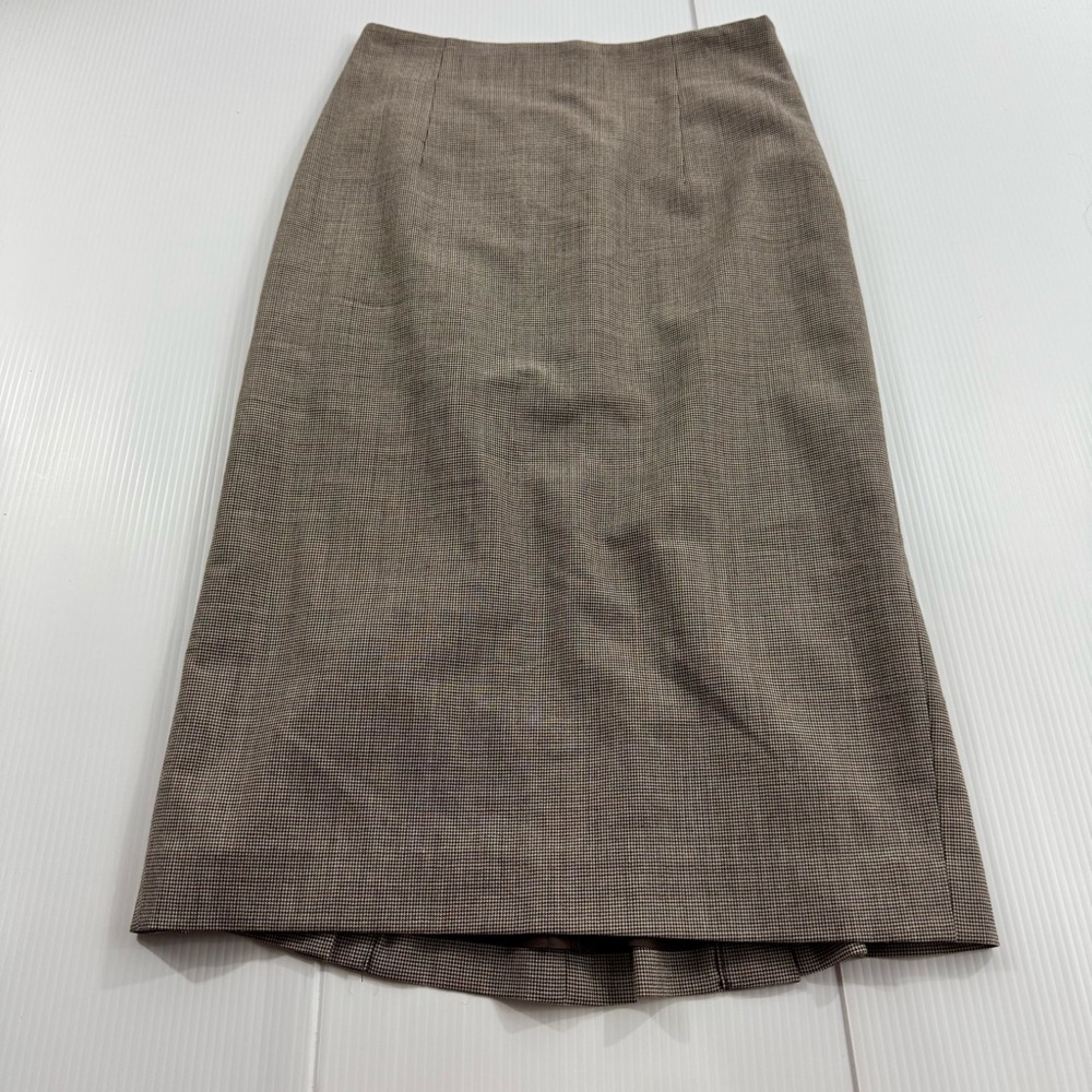 425. Women’s Banana Republic Taupe Midi‎ Skirt (2)
